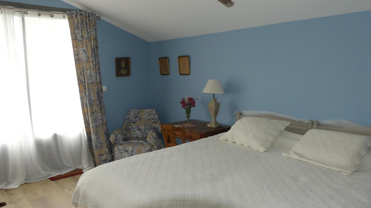 La Petite Lande Bed & Breakfast Ménil Exterior photo